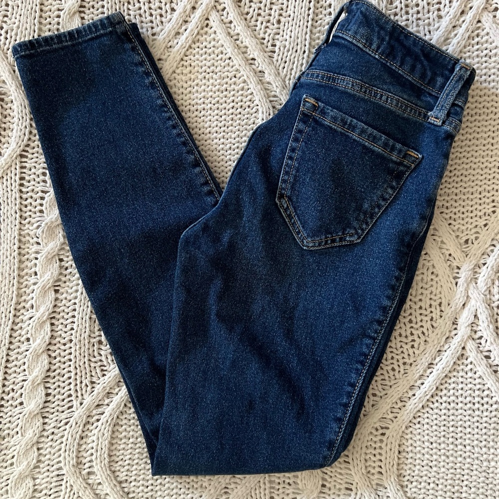 Abercrombie & Fitch Dark Blue Skinny Jeans